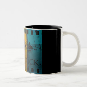 Saugatuck Michigan Segel-Tasse Regenbogen Vintage Zweifarbige Tasse