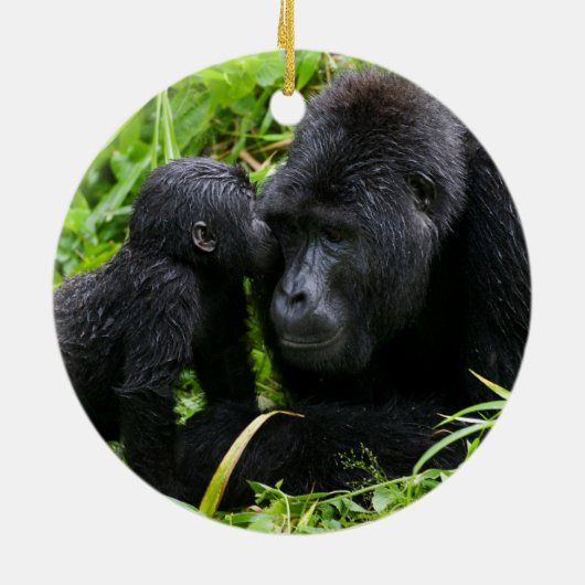 Säugling Gorilla Kisses Silverback Gorilla Keramik Ornament (Hinten)