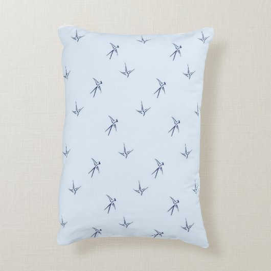 Säuglinge: Schwalben/Blau (AP.SW.B.) - Dekokissen (Rückseite(Vertikal))