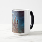 Säulen der Schöpfung, Adlernebel Hubble Space Verwandlungstasse (VorderseiteRechts)