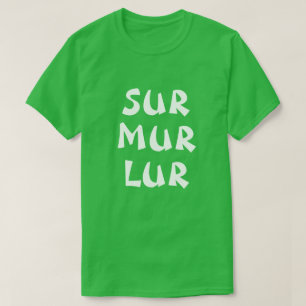 saures Nickerchen in norwegisch-grün T-Shirt
