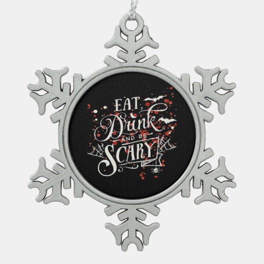 Savage Halloween Spooky Aesthetic Graphic Style Schneeflocken Zinn-Ornament (Vorderseite)