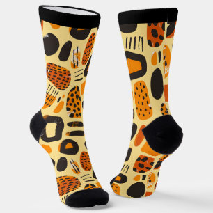 "Savanna Pop: Stammesvibes in Orange & Black" Socken