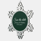 Save the Date Ankündigung von Hochzeitsschreiben Schneeflocken Zinn-Ornament (Rechts)