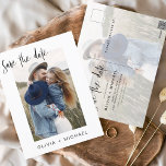 Save the Date Boho Minimalistisch Foto Modern Postkarte<br><div class="desc">Mit unserer Save the Date Boho Minimalistisch Foto Modern Postcard erfassen Sie die Essenz Ihrer Liebe. Diese Postkarte ist eine Mischung aus zeitgenössischem Minimalismus und böhmischem Charme und ist somit die perfekte Wahl für Ihre kommende Hochzeit. Diese Postkarte mit Ihrem hochgeschätzten Foto in der Verlobung wird zu einer greifbaren Erinnerung,...</div>