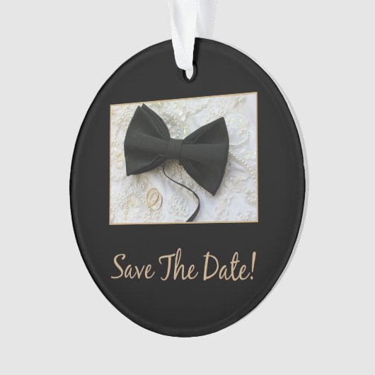 Save the Date Bow Krawatte auf Kleid Ornament (Vorderseite)