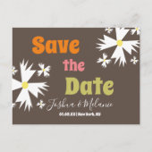 Save the Date Daisy Groovy Floral Brown Postcard Postkarte (Vorderseite)