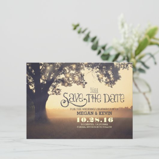 Save the Date Einladung mit Baum & Licht (Stehend Vorderseite)