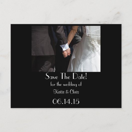 Save the Date Elegant Wedding Couple Holding Hands Ankündigungspostkarte (Vorderseite)