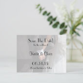 Save the Date Elegant Wedding Couple Holding Hands Ankündigungspostkarte (Stehend Vorderseite)