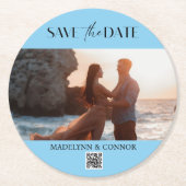 Save the Date flüssiger Script-Foto QR-Code Runder Pappuntersetzer (Vorderseite)