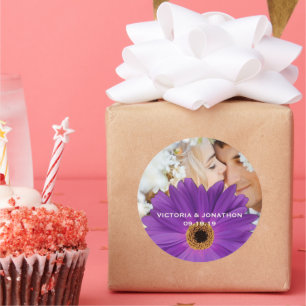 Save the Date Foto Plum Gerber Daisy Wedding Runder Aufkleber