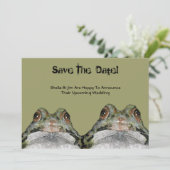 Save the Date: Frosch Couple: Hoppy to Announce .. Einladung (Stehend Vorderseite)