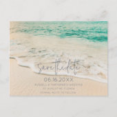 Save the Date für einfache Hochzeiten am Strand Ankündigungspostkarte (Vorderseite)