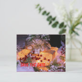 Save the Date Gegenwart Bow Wreath Holiday Postkar Ankündigungspostkarte (Stehend Vorderseite)