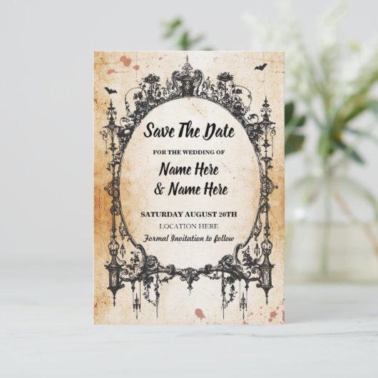 Save the Date Gothic Frame Halloween Rustikkarte (Stehend Vorderseite)