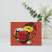 Save the Date Heart Shaped Bouquet Postkarte (Stehend Vorderseite)