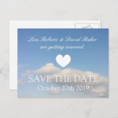 Save the Date Hochzeitskarte | Himmel mit weißen W Ankündigungspostkarte (Vorne/Hinten)