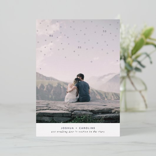 Save the Date in den Sternen geschrieben Folieneinladung (Stehend vorne)