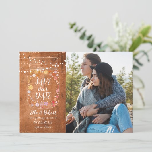 Save the Date Mason Jar String Lights Rustikales F Einladung (Stehend Vorderseite)