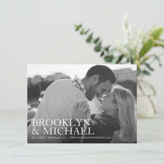 Save the Date Minimalistische Hochzeitsankündigung (Stehend Vorderseite)