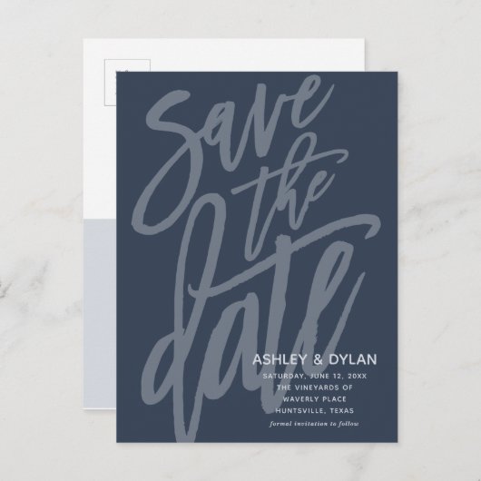 Save the Date Modern Brush Script Denim Blue Ankündigungspostkarte (Vorne/Hinten)