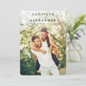 SAVE THE DATE modernes Ehepaar Foto Einladung (Stehend Vorderseite)