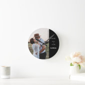 Save the Date Modernes Foto Runde Wanduhr (Zuhause)