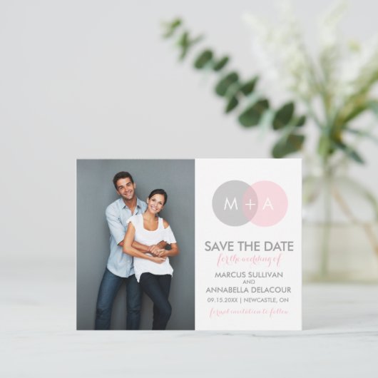 Save the Date Postkarte mit rosa und grauem Circle (Stehend Vorderseite)