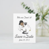 Save the Date Postkarten Doin's it! Bridge Groom C (Stehend Vorderseite)