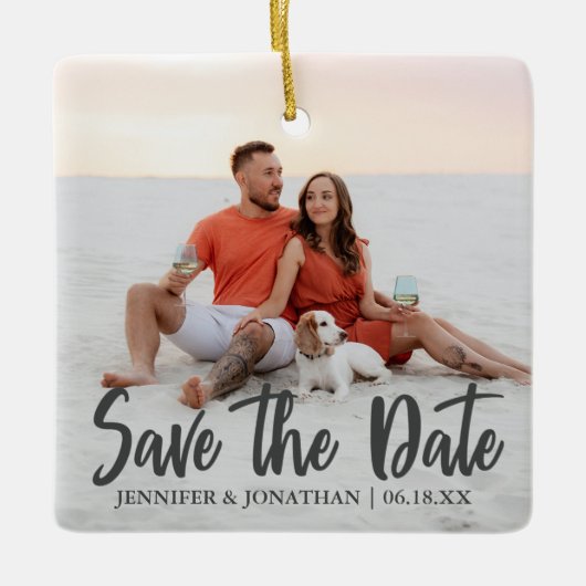 Save the Date Romantisches Couple Foto Weihnachten Keramikornament (Vorderseite)