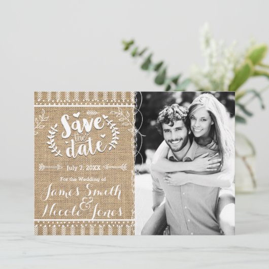 Save the Date Rustic Burlap Foto Einladung (Stehend Vorderseite)