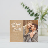 Save the Date Rustic Kraft Handschrift Foto Postkarte (Stehend Vorderseite)