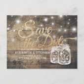 Save The Date Rustic Wood Mason Jar String Lights Ankündigungspostkarte (Vorderseite)