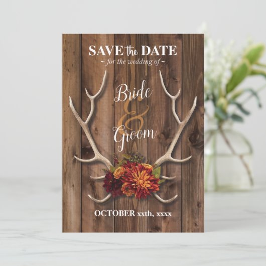 Save the Date rustikaler Holzfußboden mit Geweih (Stehend Vorderseite)