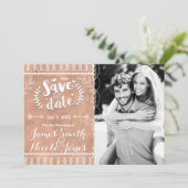 Save the Date Rustikales Glam Rose Gold Foto (Stehend Vorderseite)