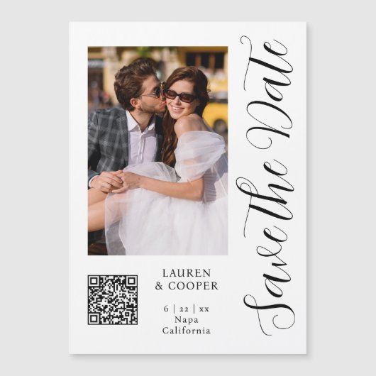 Save the Date Schwarz-weiß Stilschrift Modern Magnetkarte (Vorderseite)