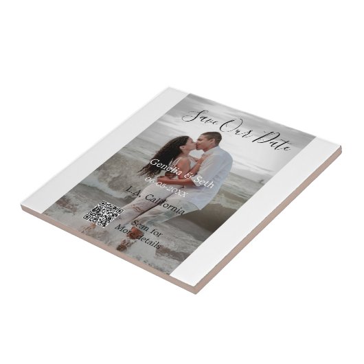 Save the date simple minimal QR scan code details  Fliese (Seite)