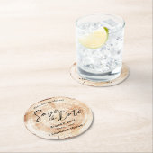Save the Date Skript-Imitate Holz Grain Wedding Runder Pappuntersetzer (Vor Ort)