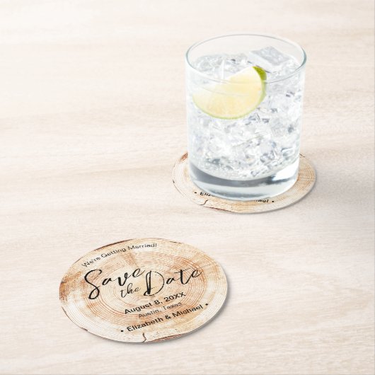 Save the Date Skript-Imitate Holz Grain Wedding Runder Pappuntersetzer (Vor Ort)