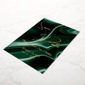 Save the Date smaragdgrüner Seidenhintergrund Folieneinladung (Gedreht)