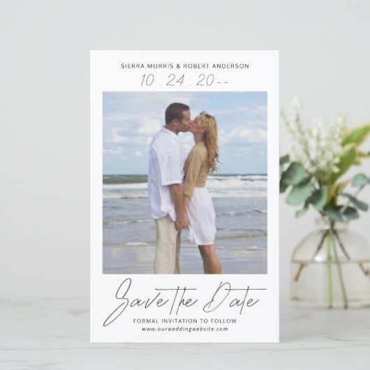 Save the Date Smooth Pen Stroke Lässig Script (Stehend Vorderseite)