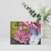 Save the Date Spring Bouquet Ankündigung Postkarte (Stehend Vorderseite)