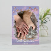 Save the Date: Traumwolken-Thema über Folieneinladung (Stehend vorne)