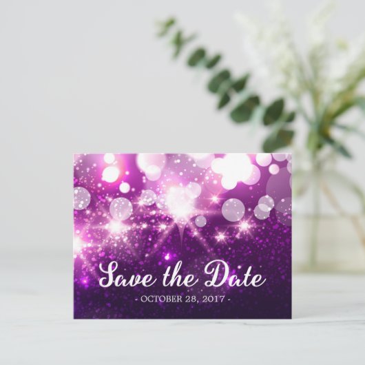 Save the Date - Trendy Lila Glitzer Glitzern Ankündigungspostkarte (Stehend Vorderseite)
