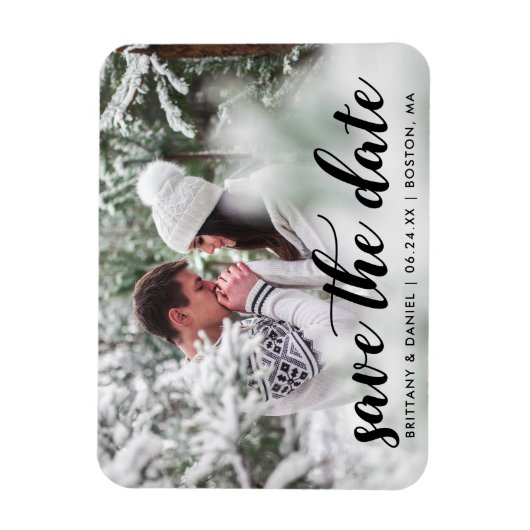 Save the Date Verlobung Foto Modernes Skript B Magnet (Vertikal)
