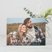 Save the Date Verlobung Foto Modernes Skript Einladung (Stehend Vorderseite)