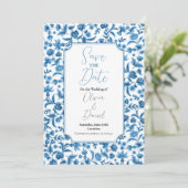 Save the Date Wedding Chintz Blue & White Floral (Stehend Vorderseite)