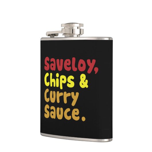 Saveloy, Chips & Curry Sauce. Flachmann (Links)