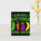 Saving Batteries Going Green Funny Inappropriate H Karte (Gelbe Blume)